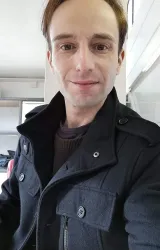 Джеймс А Росс